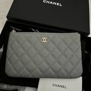 CHANEL SMALL O CASE